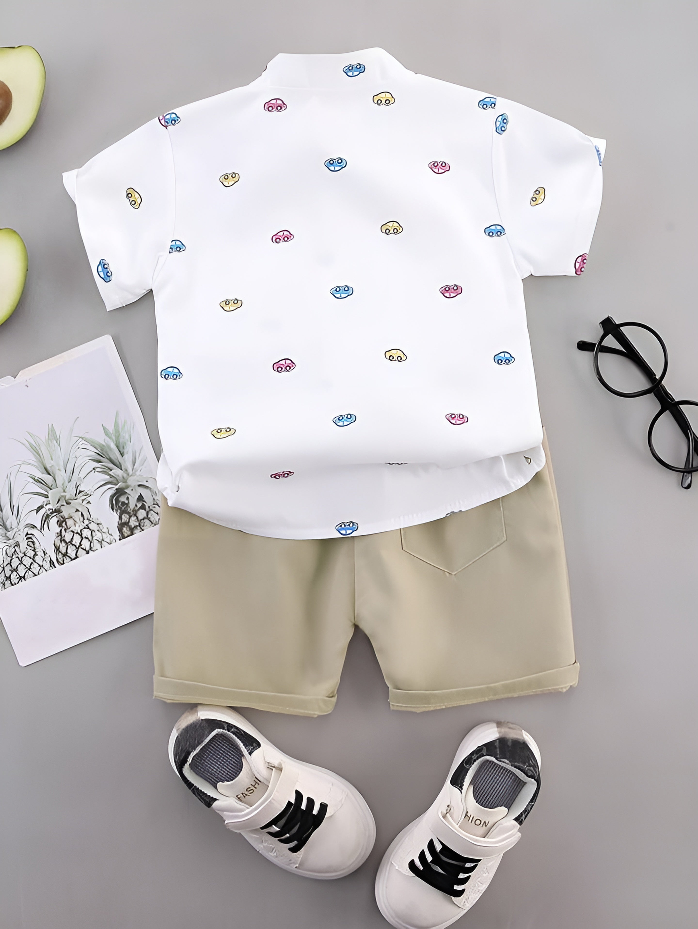 Shinydots Baby Boy White Car Print Short Sleeve Shirt & Shorts Two Piece Set
